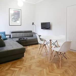 Concierge Flat6 Hoza Warsaw
