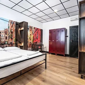 Vola Warsaw